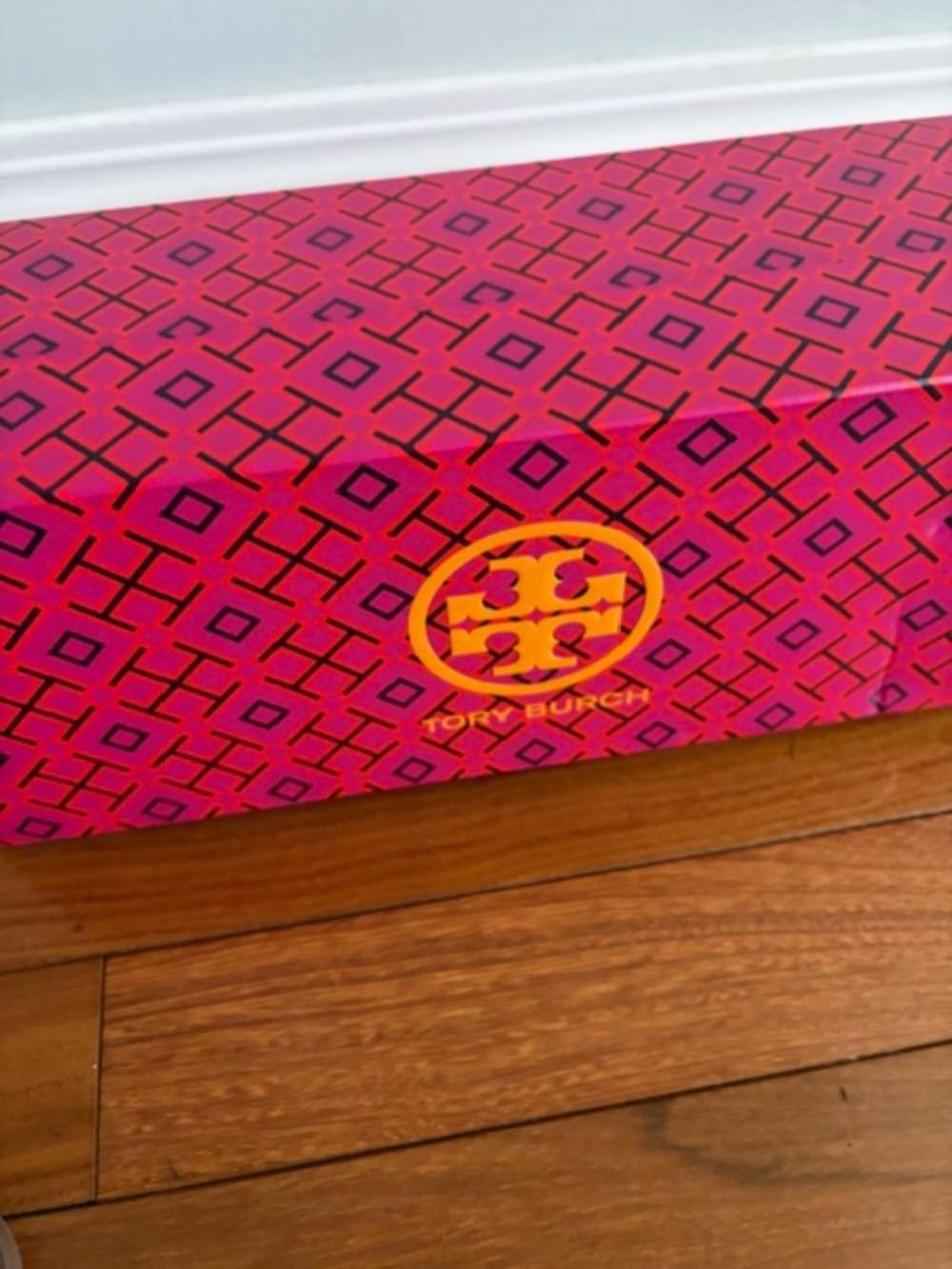 Tory Burch Ines Slides - Picture 3 of 7